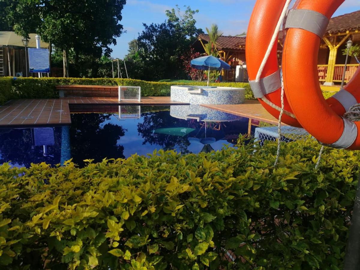 Finca Hotel El Diamante Calarca Ngoại thất bức ảnh
