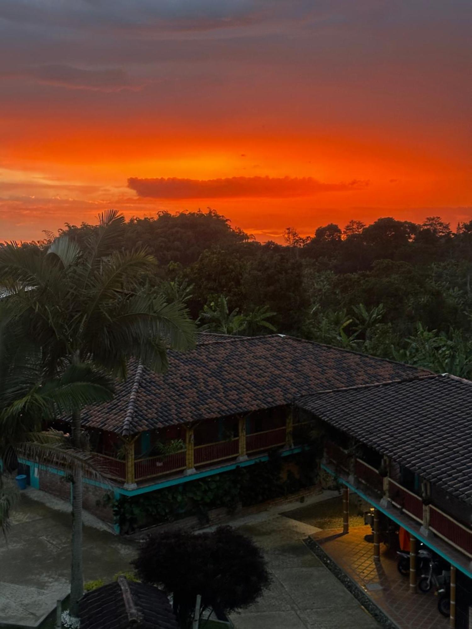 Finca Hotel El Diamante Calarca Ngoại thất bức ảnh